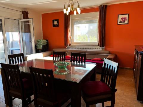 Vir/Dalmatien, Haus mit 4 Apartments 250m zum Meer