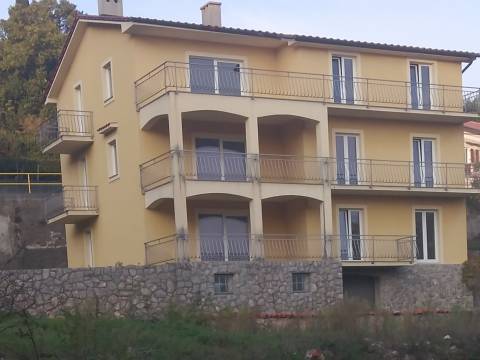 Häuser Pobri, Opatija - Okolica, 570m2