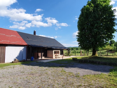 Häuser Brajdić Selo, Rakovica, 1.400m2