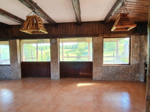 Häuser Brajdić Selo, Rakovica, 1.400m2