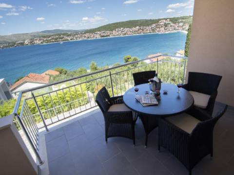 Häuser Čiovo, Trogir, 392m2
