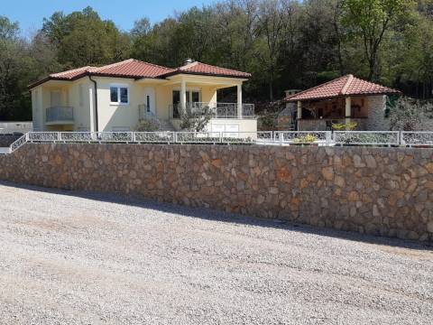 Njivice/Krk, Haus mit Pool und Meerblick