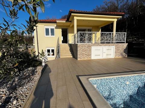 Njivice/Krk, Haus mit Pool und Meerblick