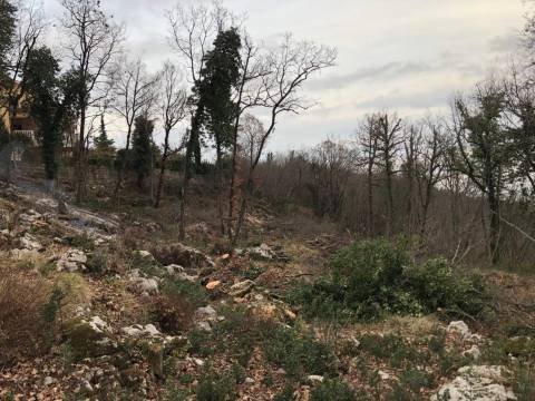 Matulji - građevinsko zemljište s projektom 