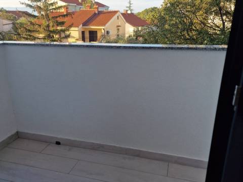 Malinska, stan 88 m2 sa dva balkona