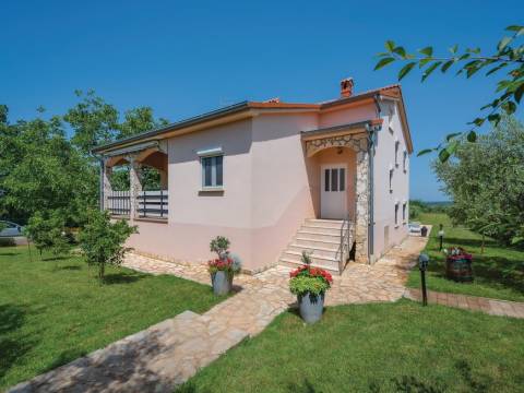 Дома Mihatovići, Poreč, 193m2