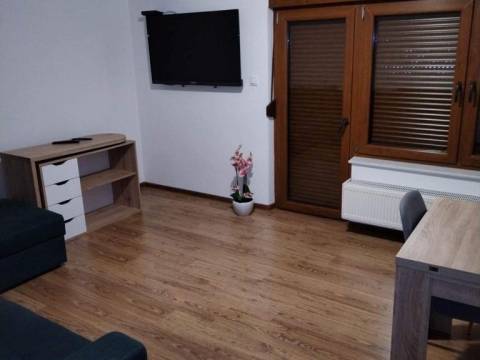 Ugostiteljsko-stambeno imanje uz potok i stari mlin