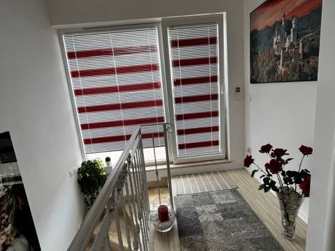Pula, moderan stan na 2 etaže sa velikom terasom mydalmacia.de