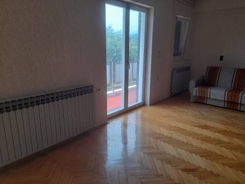 Дома Jušići, Matulji, 0m2