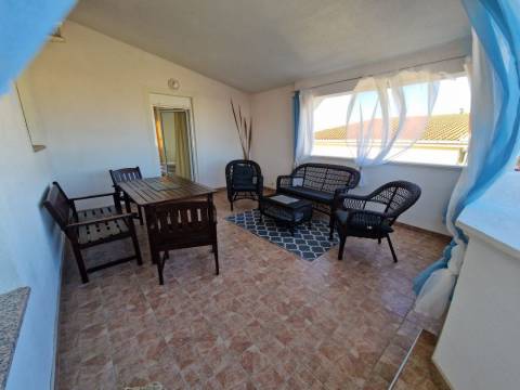 Vir, kuća sa 4 apartmana s pogledom na more
