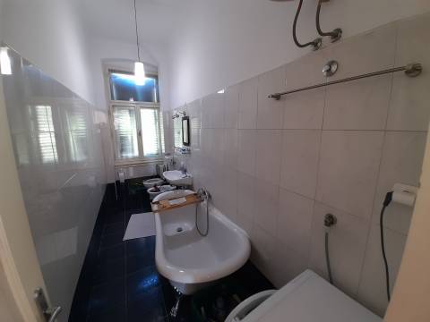 Opatija 1. red do mora dvoetažni stan 114.55 m2