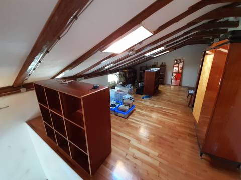 Opatija 1. red do mora dvoetažni stan 114.55 m2
