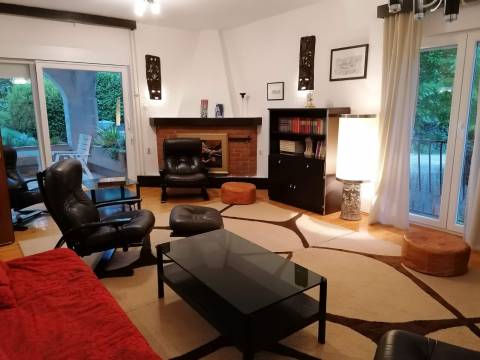 Kastav-Trinajstići samostojeća kuća 280 m2 i okućnica 1212 m2