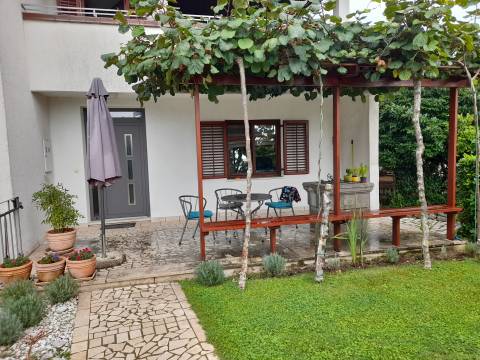 Matulji-Mihotići samostojeća kuća P+1, 163 m2