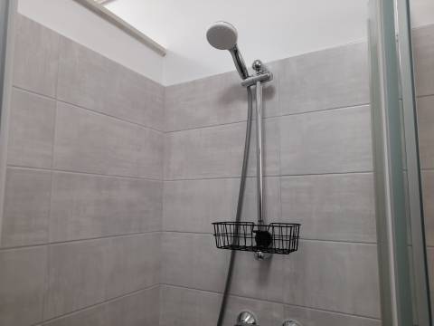 Mučići - stan na 1. katu od 80 m2 za dugoročni najam