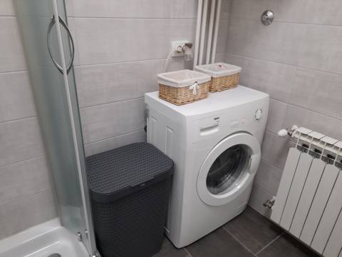 Mučići - stan na 1. katu od 80 m2 za dugoročni najam
