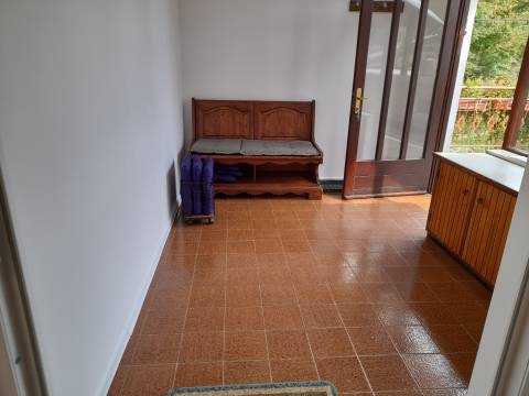 Mučići - stan na 1. katu od 80 m2 za dugoročni najam