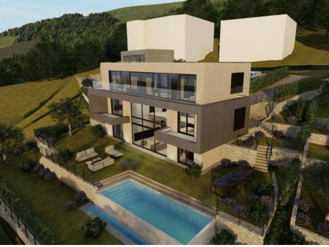 Opatija-Plahuti građevinsko zemljište 938 m2 s otvorenim pogledom