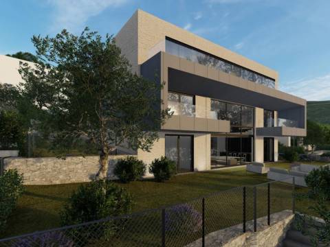 Opatija-Plahuti građevinsko zemljište 938 m2 s otvorenim pogledom