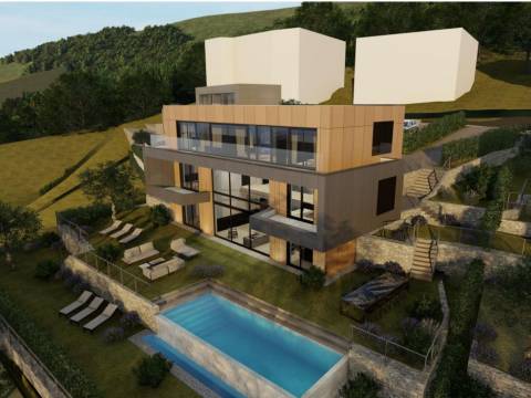 Opatija-Plahuti građevinsko zemljište 938 m2 s otvorenim pogledom