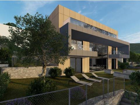 Opatija-Plahuti građevinsko zemljište 938 m2 s otvorenim pogledom