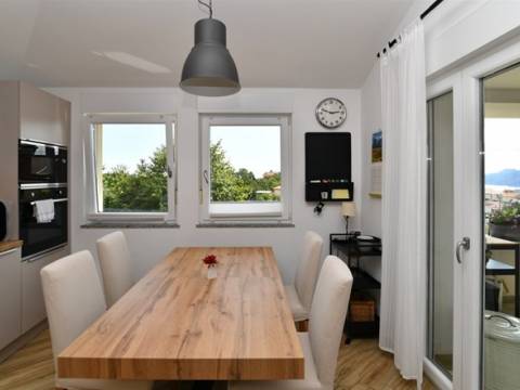 Kastav - penthouse s pogledom na more