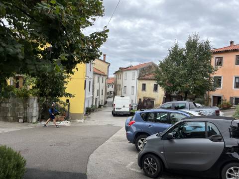 Kastav-autohtona  kamena kuća u centru
