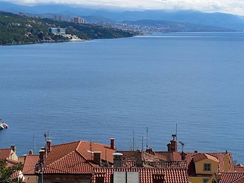 Opatija, Volosko - stan 2S+DB
