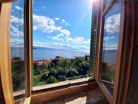 Opatija, Volosko - stan 2S+DB