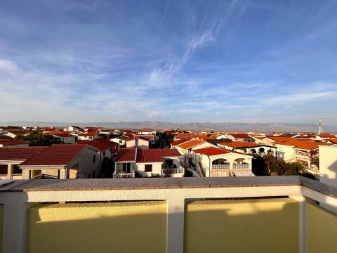 Vir, kuća 5 apartmana 100m do plaže-južna strana https://mydalmacia.de/