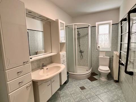 Vir, kuća 5 apartmana 100m do plaže-južna strana https://mydalmacia.de/