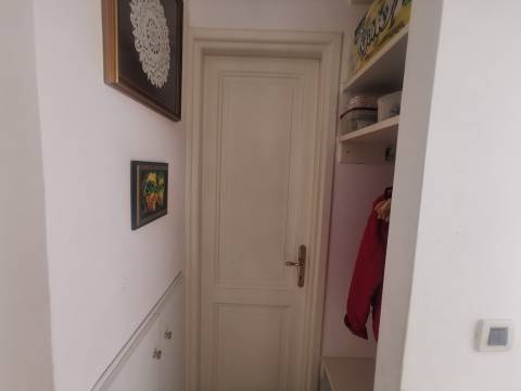 Stan u Vili do mora na prvom katu, centar Opatije,2  parkirna mjesta