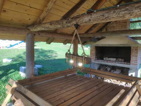 Gorski Kotar: novoadaptirana kamena kuća, sa zemljištem od 6.840 m2