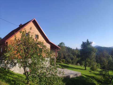 Gorski Kotar: novoadaptirana kamena kuća, sa zemljištem od 6.840 m2
