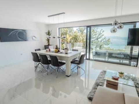 Opatija-Pobri luksuzna villa s bazenom 210 m2