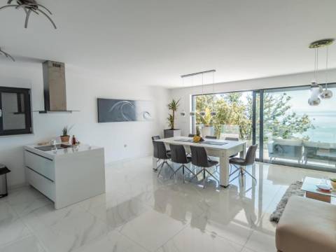 Opatija-Pobri luksuzna villa s bazenom 210 m2