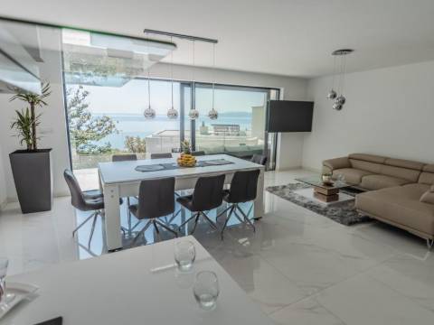 Opatija-Pobri luksuzna villa s bazenom 210 m2