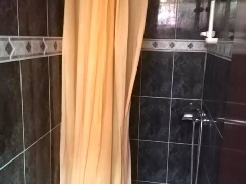 Vir, prekrasna kuća sa 4 apartmana na 150m od mora
