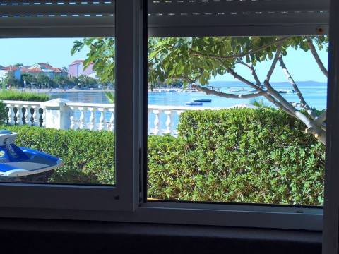 Vir/Dalmatien, Wohnung 1. Reihe zum Meer TOP-LAGE