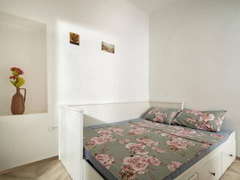 Opatija blizina centra stan prizemlje 2S+DB, 55 m2