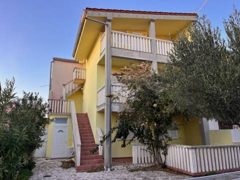 Sabunike, Privlaka, iza ugla, 120m2