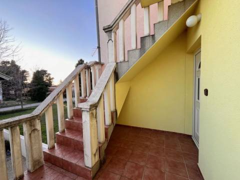 Sabunike, Privlaka, iza ugla, 120m2