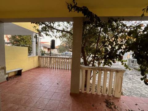 Sabunike, Privlaka, iza ugla, 120m2