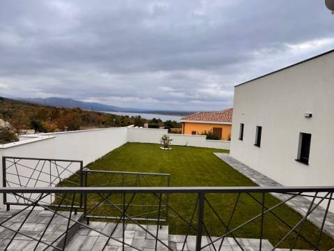 Jasenice, 214,12m2
