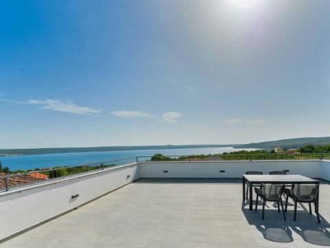Jasenice, 214,12m2