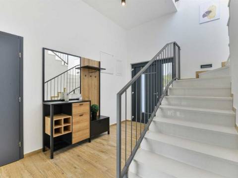 Jasenice, 214,12m2