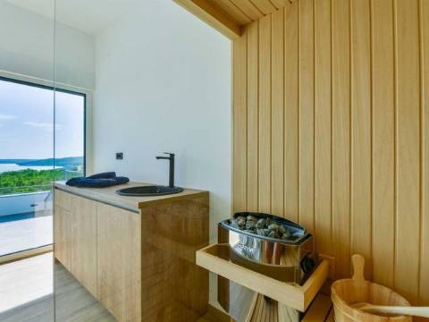 Jasenice, 214,12m2