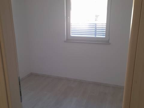 TOP PONUDA -Crikveničko zaleđe 82m2+56m2 terasa, novogradnja u blizini Crikvenice