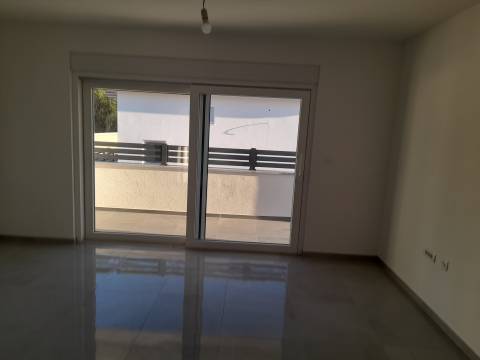 TOP PONUDA -Crikveničko zaleđe 82m2+56m2 terasa, novogradnja u blizini Crikvenice