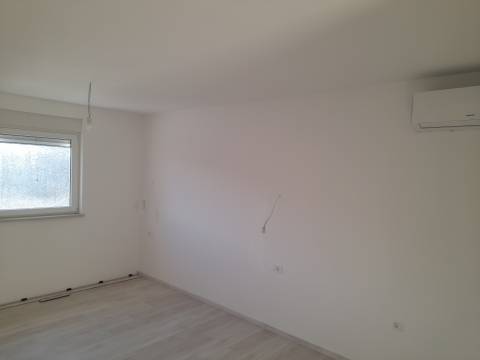 TOP PONUDA -Crikveničko zaleđe 82m2+56m2 terasa, novogradnja u blizini Crikvenice
